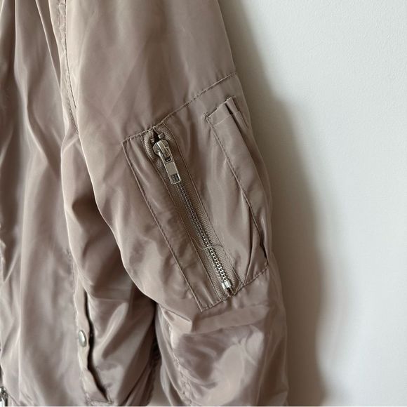 Beige cargo bomber jacket xs - Picture 3 of 6